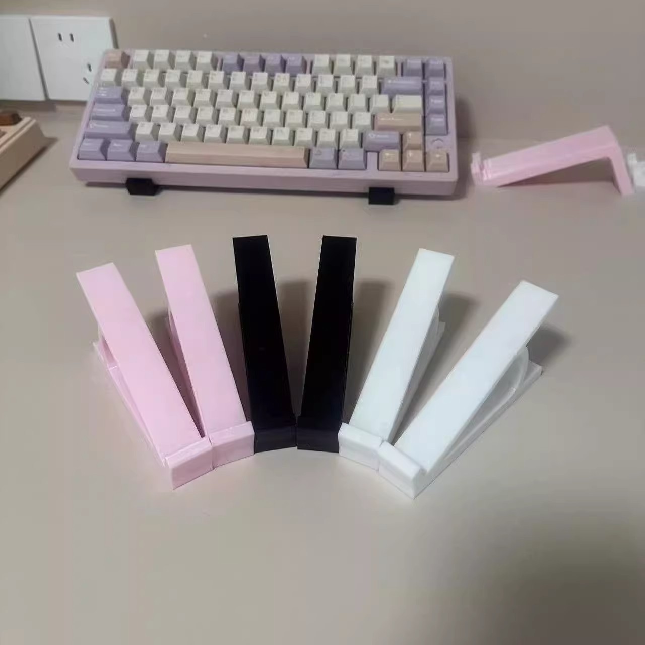 コンピュータ用メカニカルキーボードホルダー、レイヤーラックト - 3D Printing Laptop Stand のレビューと価格